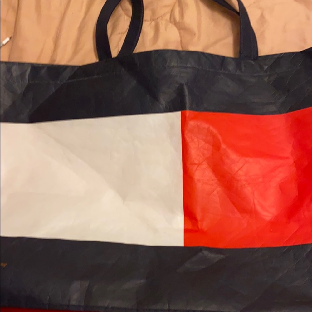 tommy hilfiger tote bag